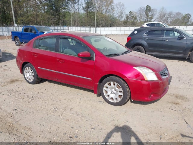 Salvage Nissan Sentra Image