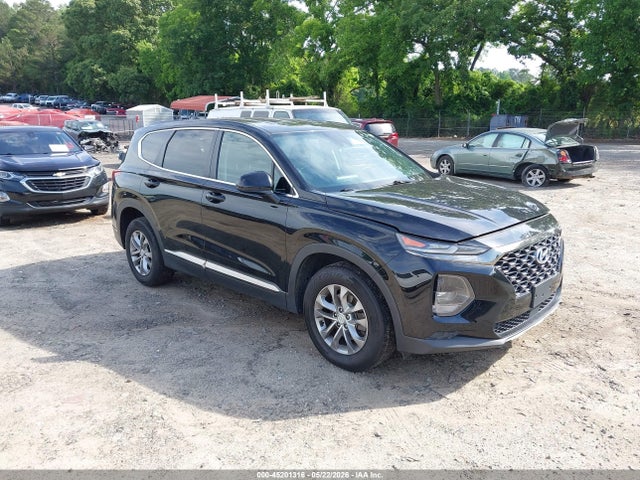 Salvage Hyundai SANTA FE Image