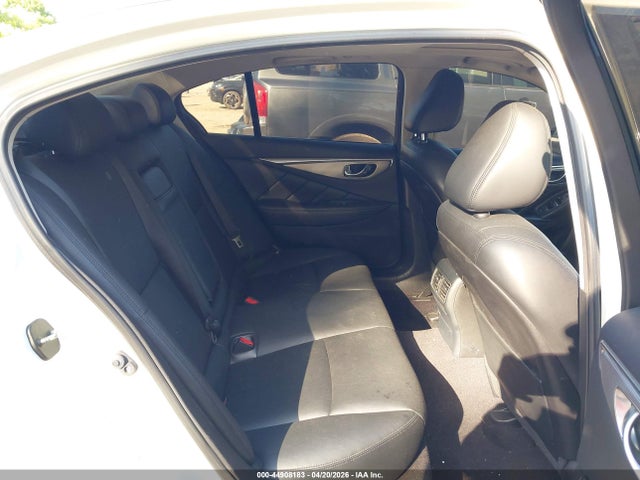 INFINITI Q50 3.0t Premium