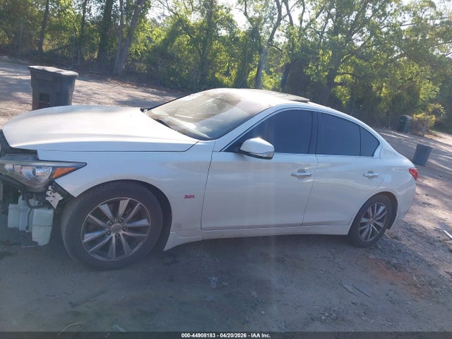 INFINITI Q50 3.0t Premium