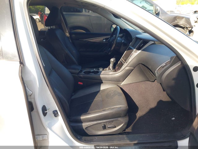 INFINITI Q50 3.0t Premium
