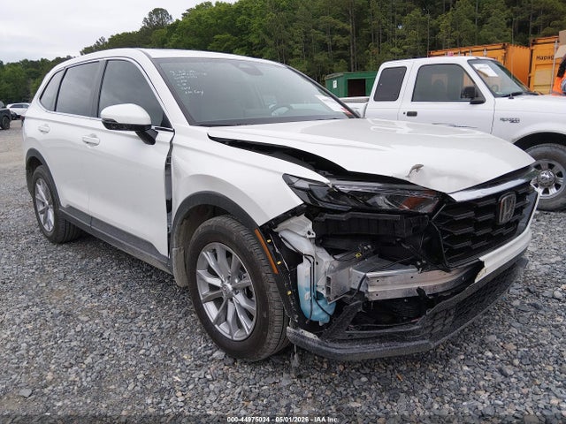 Salvage Honda CR-V Image