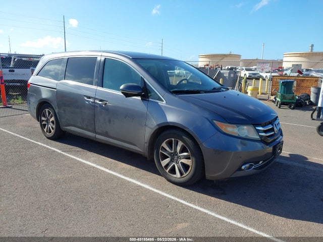 Salvage Honda Odyssey Image