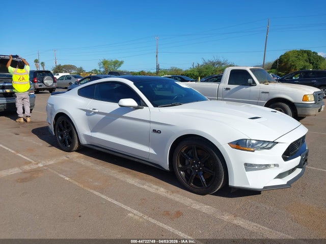 Salvage Ford Mustang Image