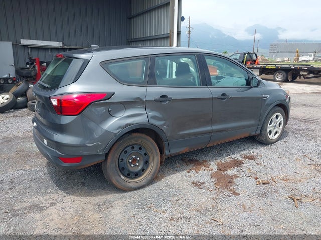 Ford Escape S