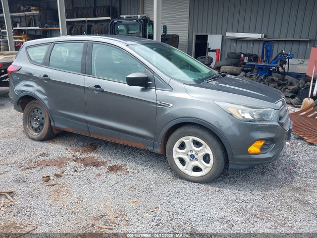 Salvage Ford Escape Image
