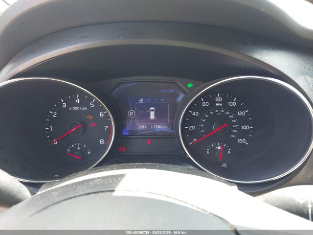 Kia Sedona Lx