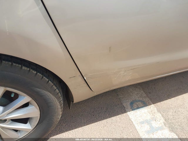 Kia Sedona Lx