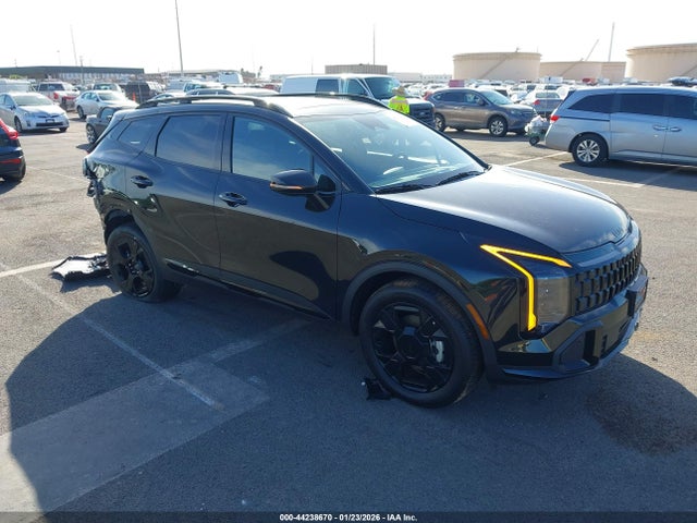 Salvage Kia Sportage Image