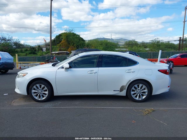 Lexus Es