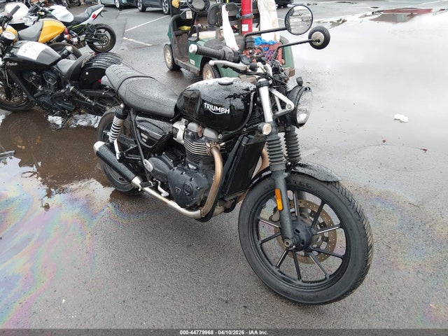 Salvage Triumph Street Twin Image