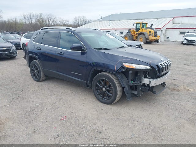 Salvage Jeep Cherokee Image