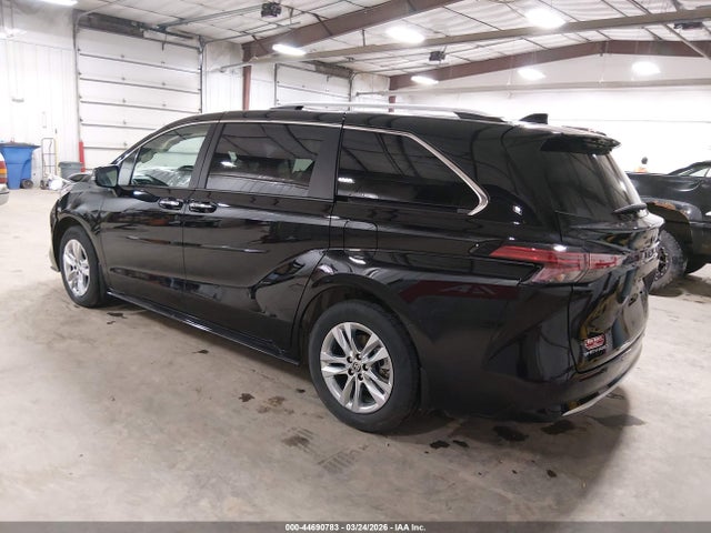Toyota Sienna Limited