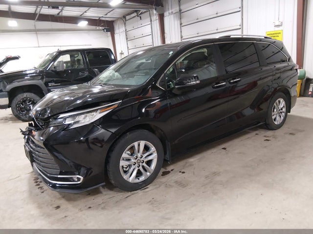 Toyota Sienna Limited