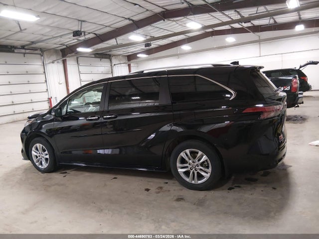 Toyota Sienna Limited