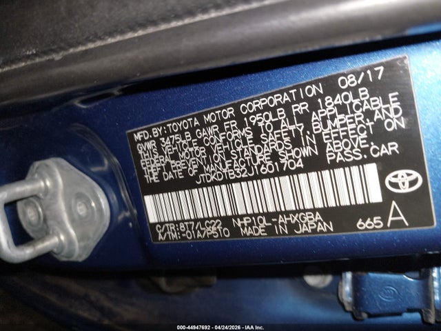 Toyota Prius c Four