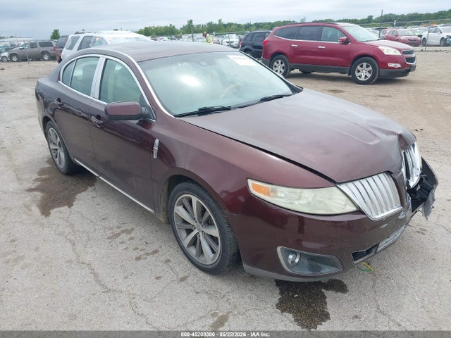 Salvage Lincoln MKS Image