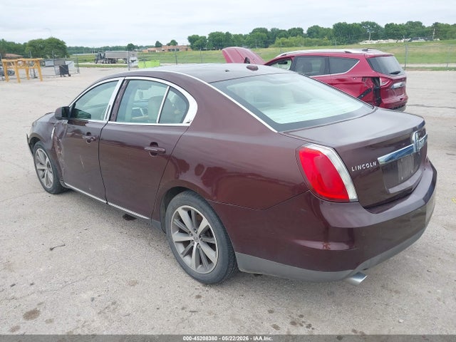 Lincoln MKS