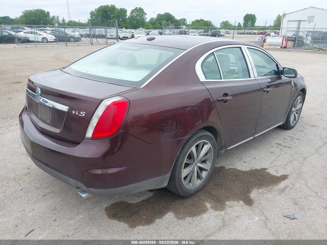 Lincoln MKS