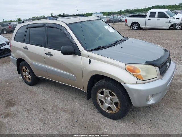 Salvage Toyota RAV4 Image