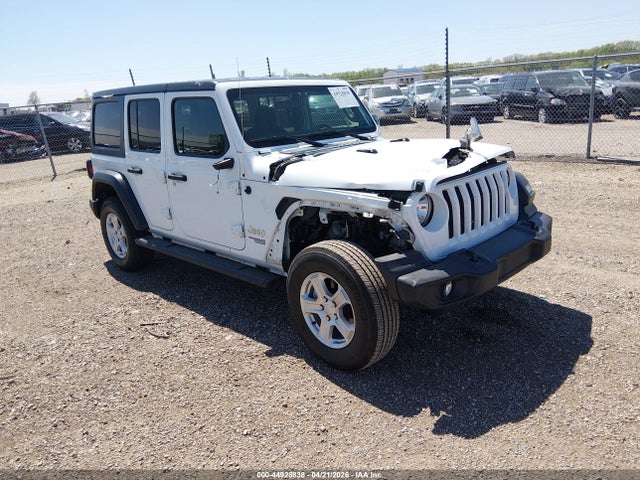 Salvage Jeep Wrangler Image