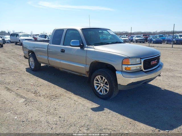Salvage GMC Sierra 1500 Image