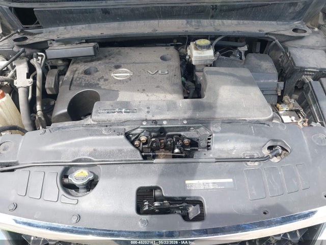 Nissan Pathfinder Platinum