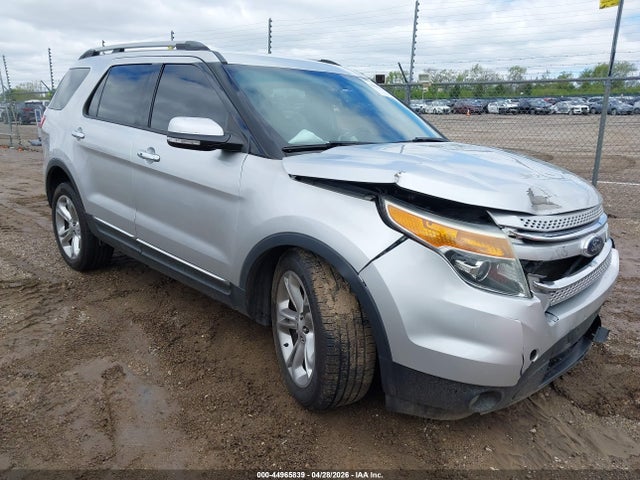 Salvage Ford Explorer Image