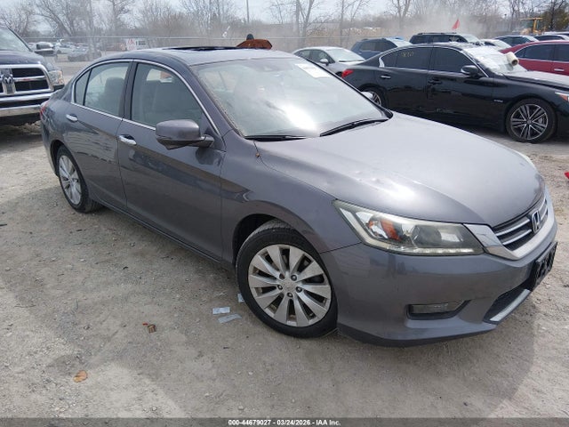 Salvage Honda Accord Image