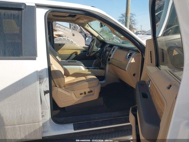 Ford F-150 Lariat