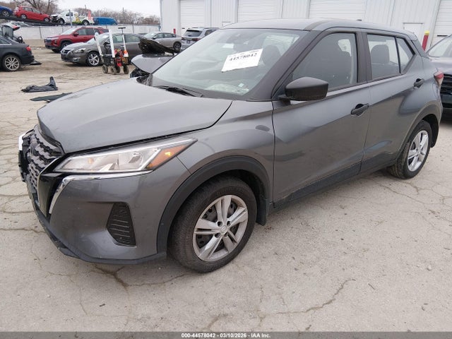 Nissan Kicks S Xtronic Cvt