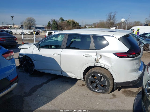 Nissan Rogue Sv