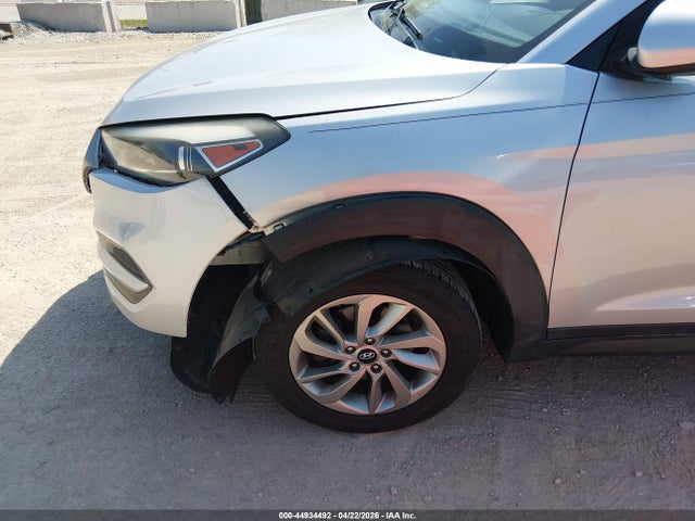 Hyundai TUCSON Se