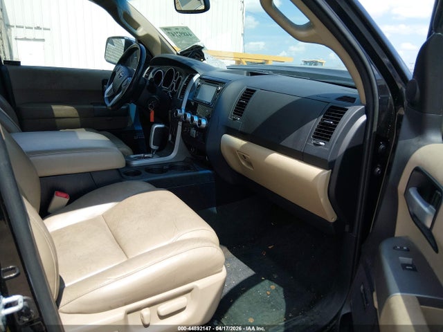 Toyota Sequoia Limited 5.7l V8