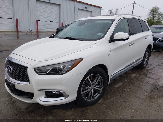 INFINITI Qx Luxe