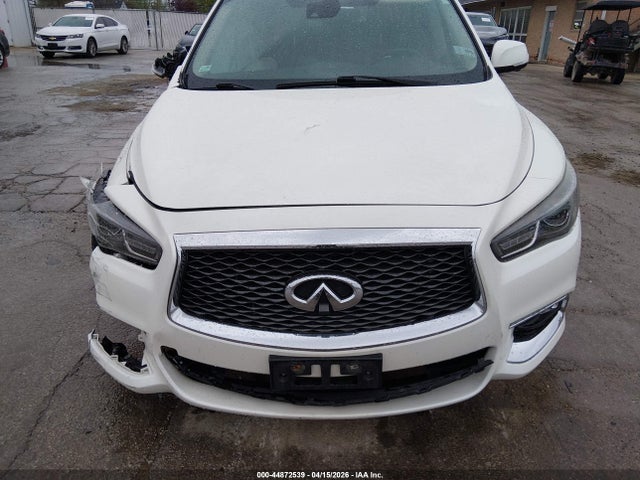 INFINITI Qx Luxe