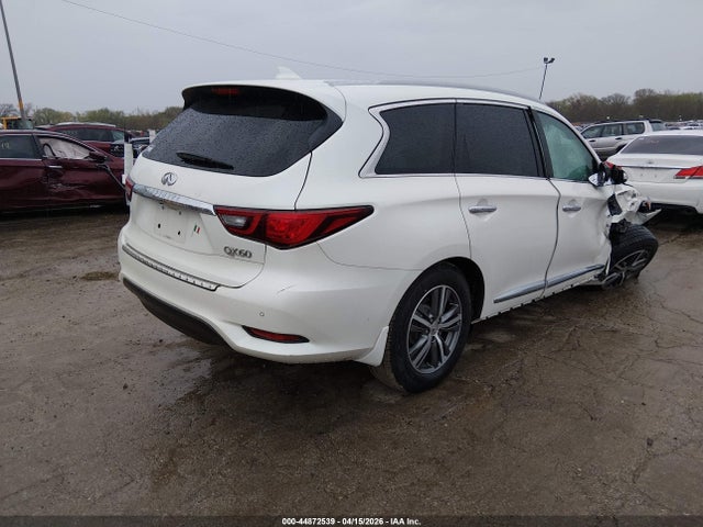 INFINITI Qx Luxe