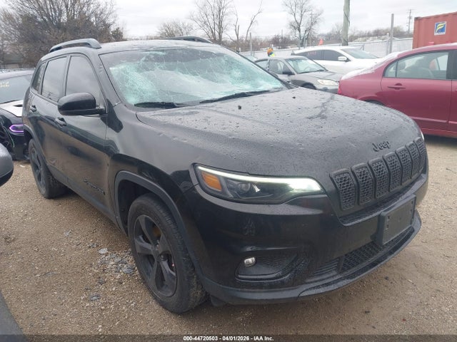 Salvage Jeep Cherokee Image