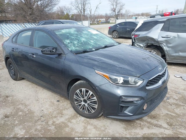 Salvage Kia Forte Image