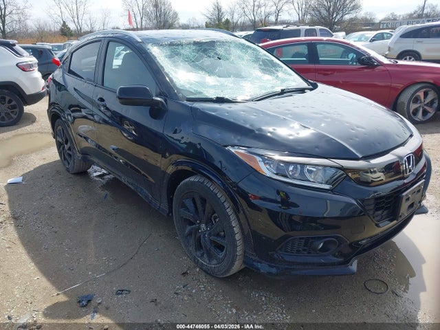 Salvage Honda HR-V Image