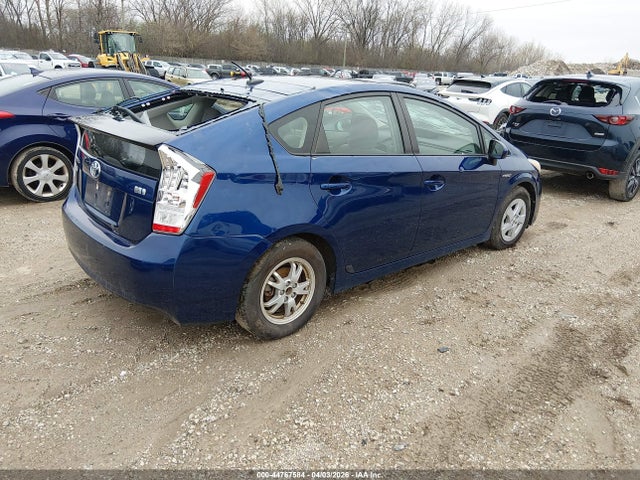 Toyota Prius Three