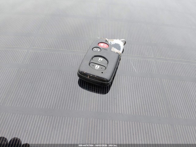 Toyota Prius Three