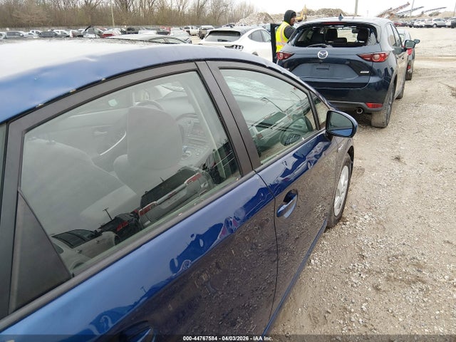 Toyota Prius Three
