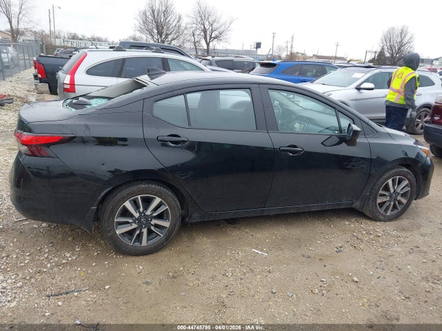 Nissan Versa 1.6 Sv