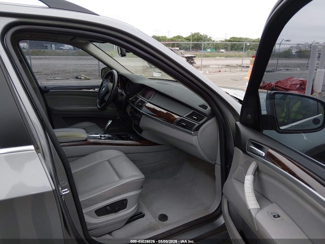 BMW X Series Xdrive48i