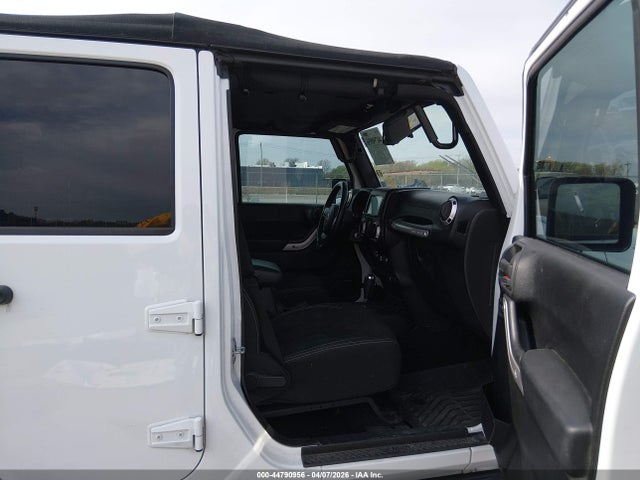 Jeep Wrangler Sahara