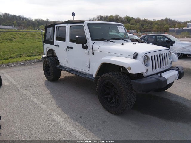 Salvage Jeep Wrangler Image
