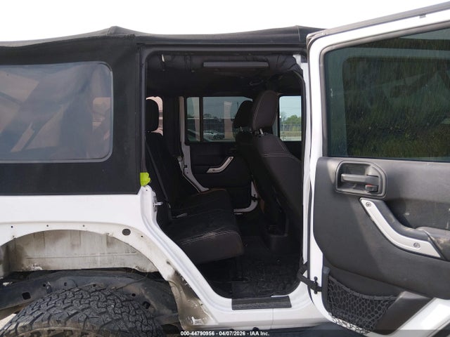 Jeep Wrangler Sahara