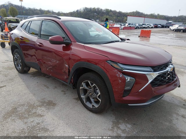 Salvage Chevrolet Trax Image