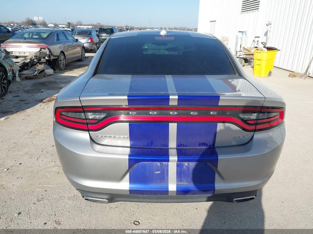 Dodge Charger Sxt